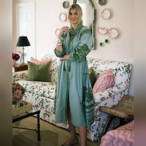 Chic Long Sleeve Green Dress